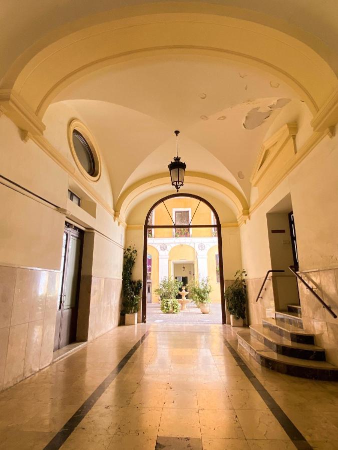Hostal Andrea Sol Madrid Extérieur photo